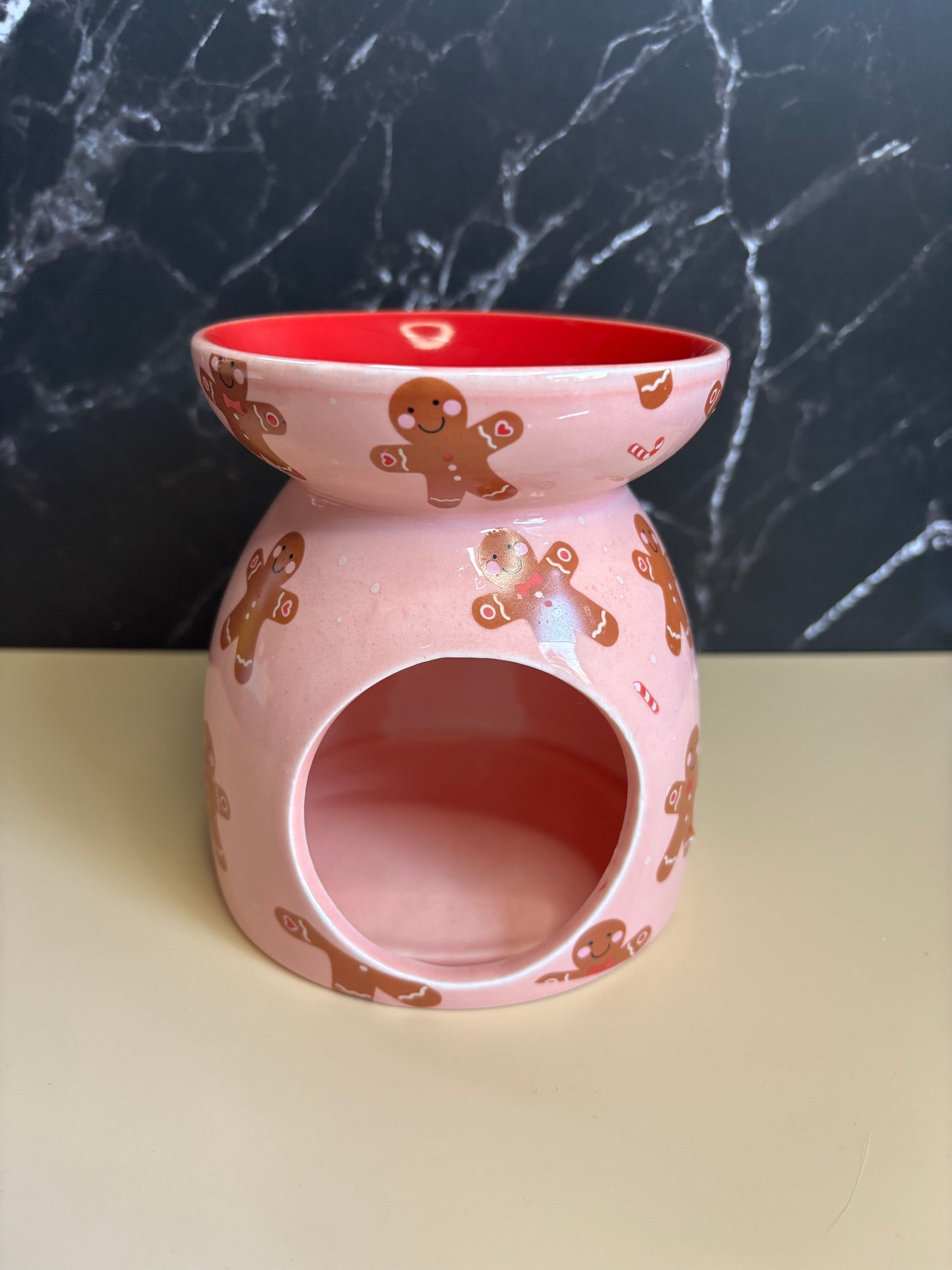 Gingerbread wax burner