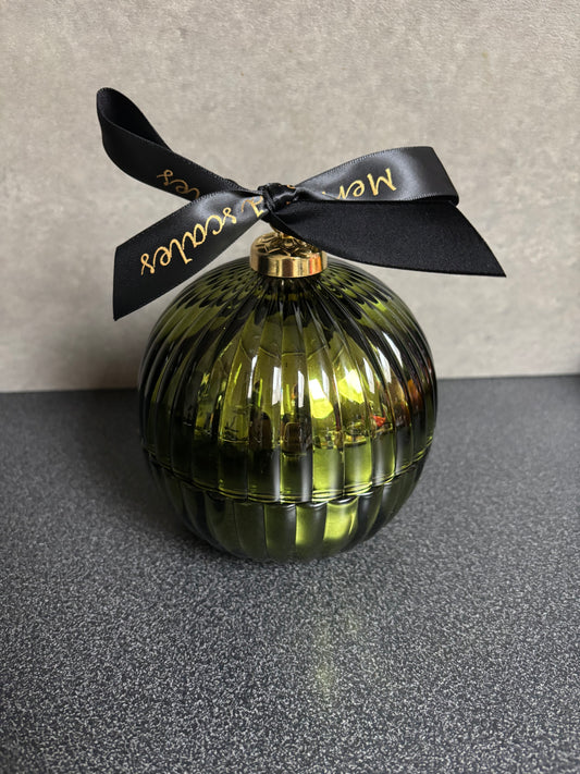 Geurkaars kerstbal L groen